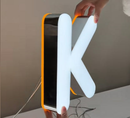 Trimless Face & Backlit Channel Letter Signs are ideal signage solutions for ,shopping malls, restaurants, cafés, salons, hotels, offices,  barsand high-end commercial buildings.